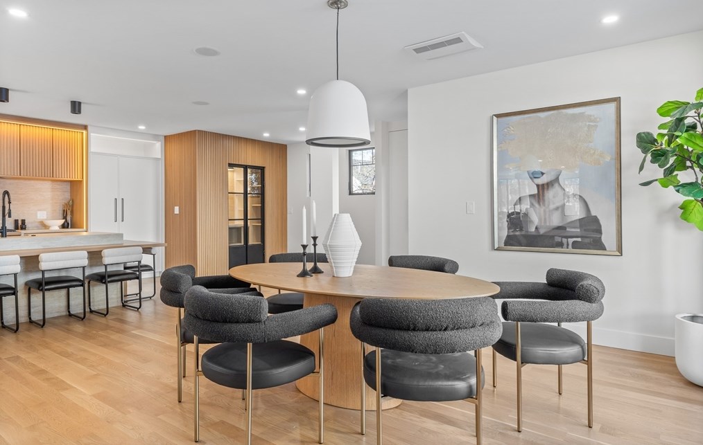 186 Holworthy St, Cambridge MA  02138-4508 exterior