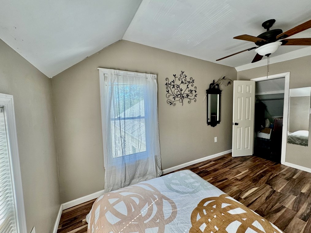 119 Shelburne Rd, Greenfield MA  01301-2107 exterior