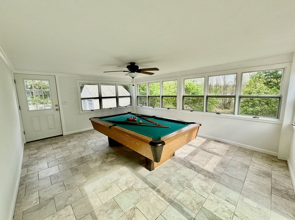 119 Shelburne Rd, Greenfield MA  01301-2107 exterior