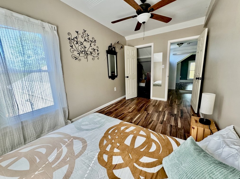 119 Shelburne Rd, Greenfield MA  01301-2107 exterior