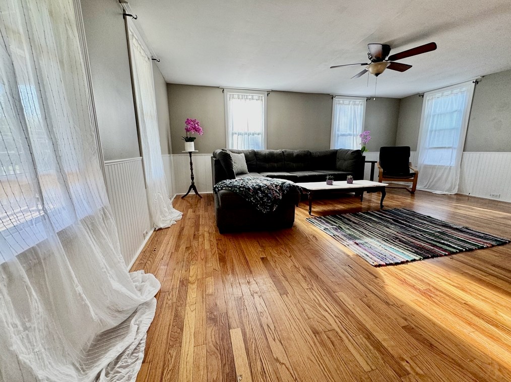 119 Shelburne Rd, Greenfield MA  01301-2107 exterior