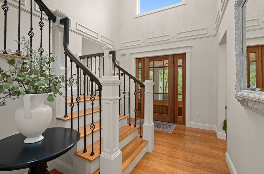 14 Frst Rd, Wakefield MA 01880-3643 exterior