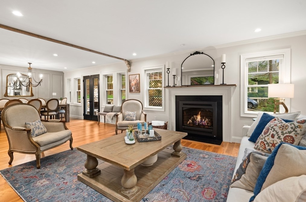 14 Frst Rd, Wakefield MA 01880-3643 exterior