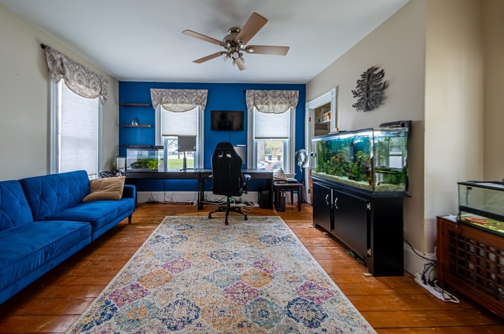 80 Billings St, Sharon, MA 02067-2142