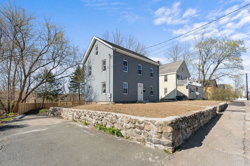 185 West St, Walpole, MA 02081
