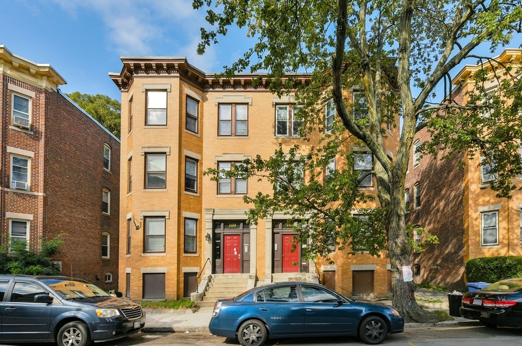 107 Harrishof St, Boston MA  exterior