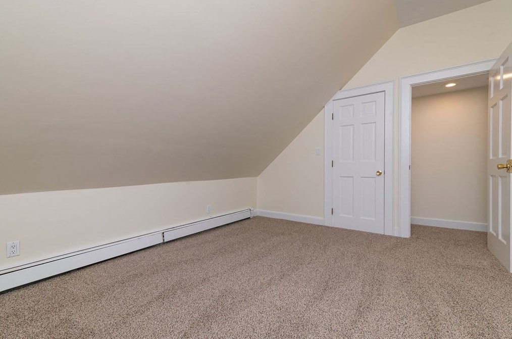 310 Middle St, Weymouth MA 02189-1202 exterior