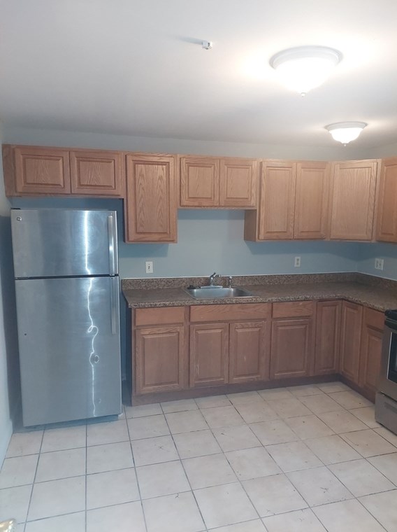 880 Sea St, Quincy MA 02169-3415 exterior