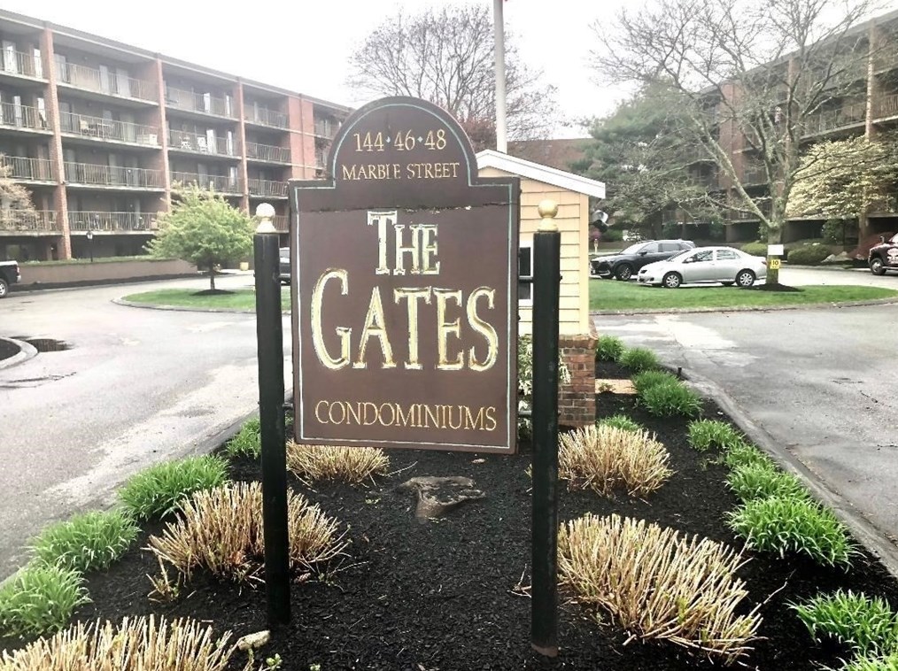 146 Marble St #204, Stoneham, MA 02180