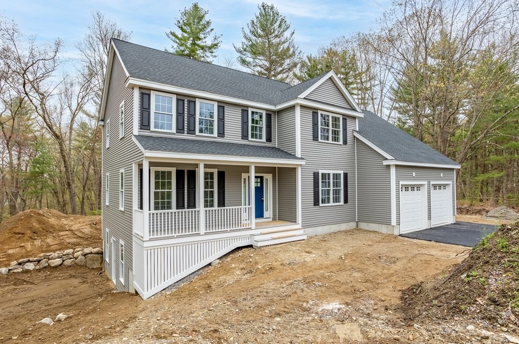 220 Hartwell Ave, Littleton, MA 01460