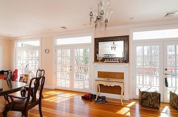 159 Longwood Ave #1, Brookline, MA 02446