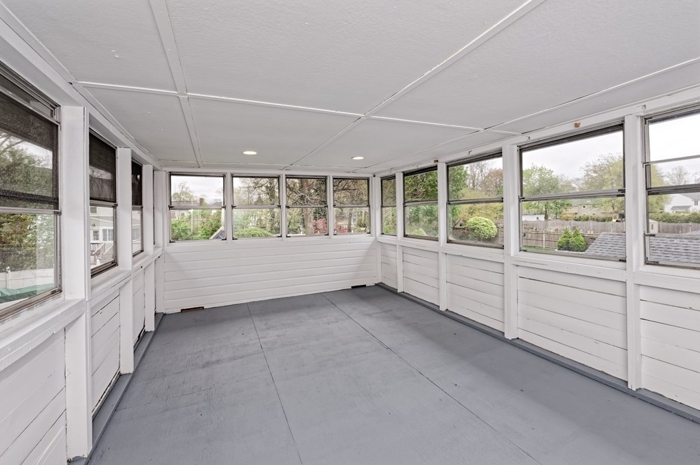 70 Main St, Milford MA 01757-2612 exterior