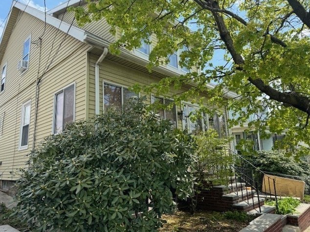 35 Sammet St, Everett, MA 02149