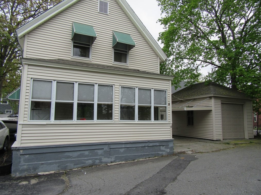 12 Arthur Ave, Lowell, MA 01854 exterior