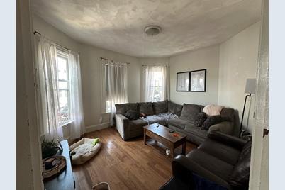 647 East 3rd St #1 - Photo 1