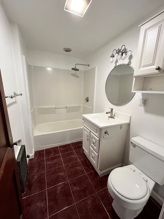 21 Rosemont St, Malden MA  02148-1409 exterior