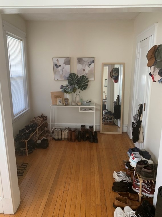 29 Upland Rd, Somerville, MA 02144 exterior