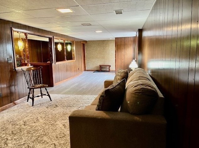 181 Beauchamp Ter, Chicopee MA 01020-2574 exterior