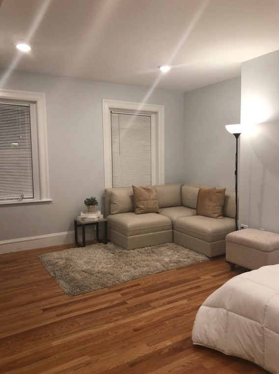 1620 Beacon St #studio, Brookline, MA 02446