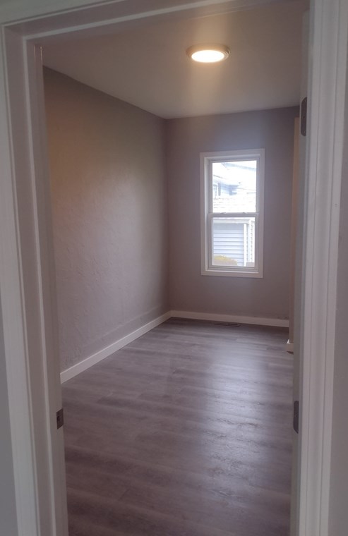 242 Weir St, Taunton MA  02780-4229 exterior