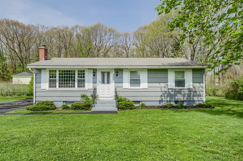 355 Highland St, Holden, MA 01520