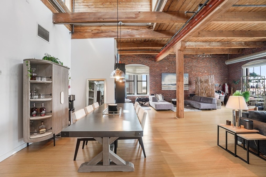 9 W Broadway #607, Boston, MA 02127