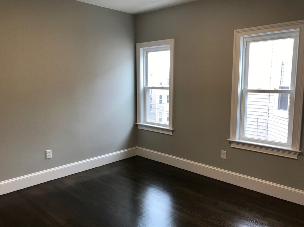 91 Grant St, Somerville MA  02145-1926 exterior