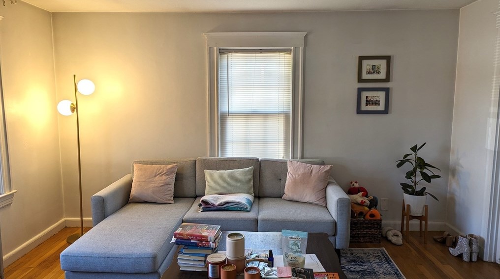 9 Glenmore Ter #11, Newton, MA