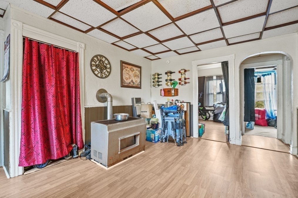 286 Columbia St, Fall River MA 02721-1319 exterior