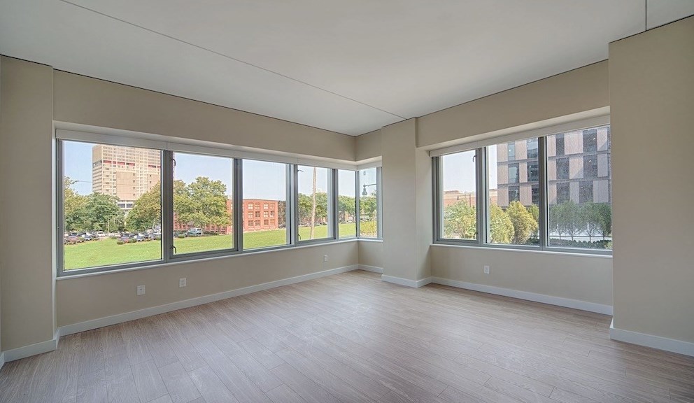 270 Third St #409, Cambridge, MA 02142