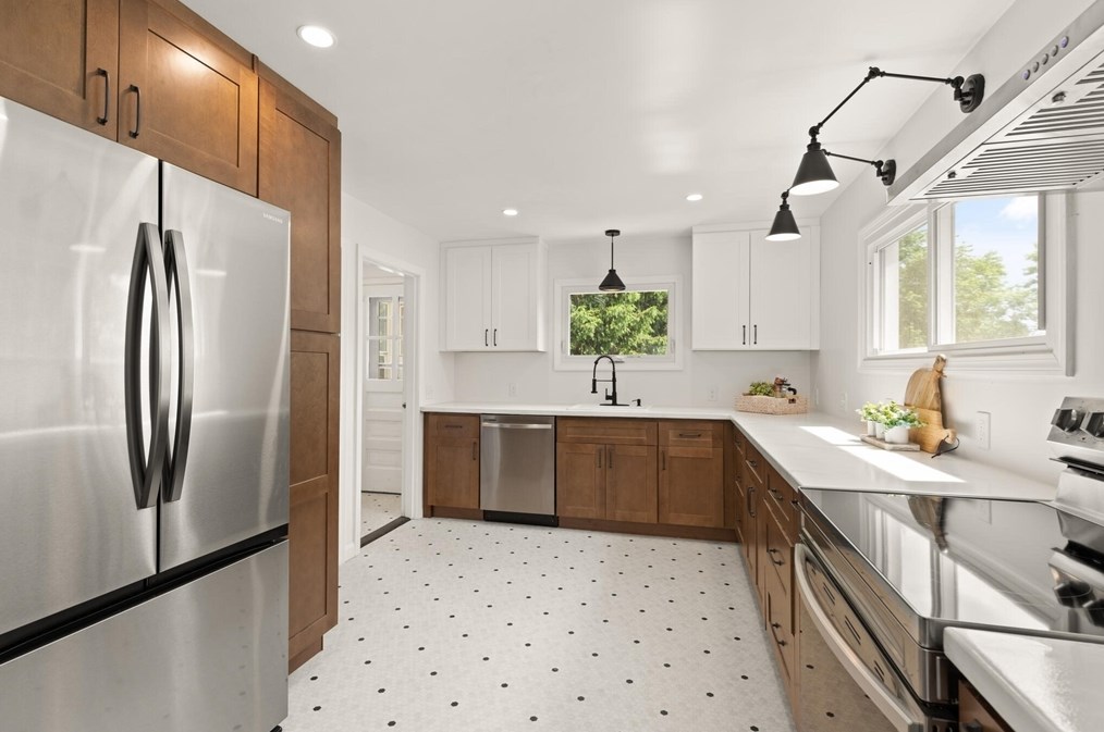 342 Bullard St, Holden MA 01520-2128 exterior