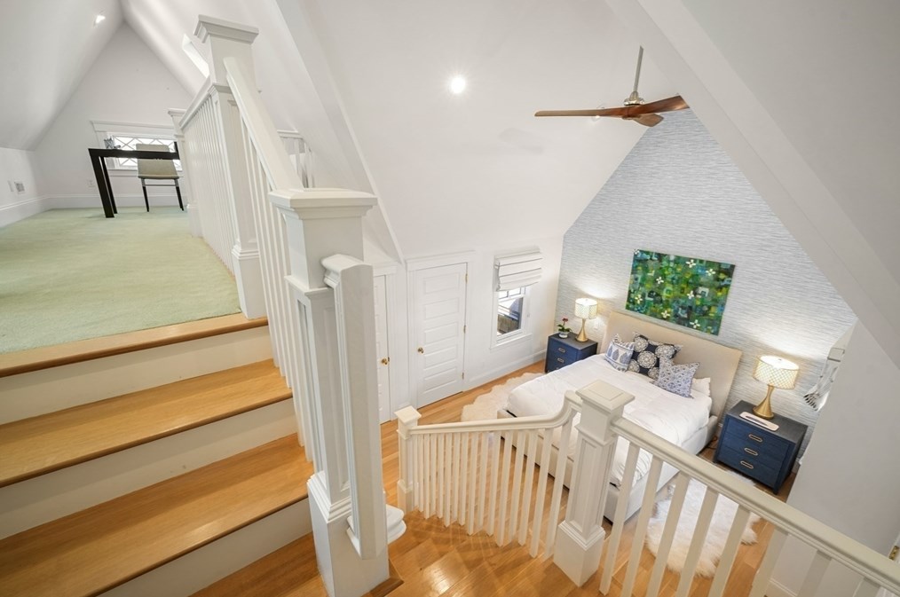 76 Fuller St, Newton MA 02465-2811 exterior