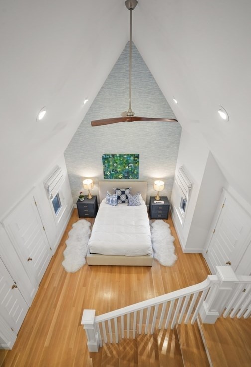 76 Fuller St, Newton MA 02465-2811 exterior