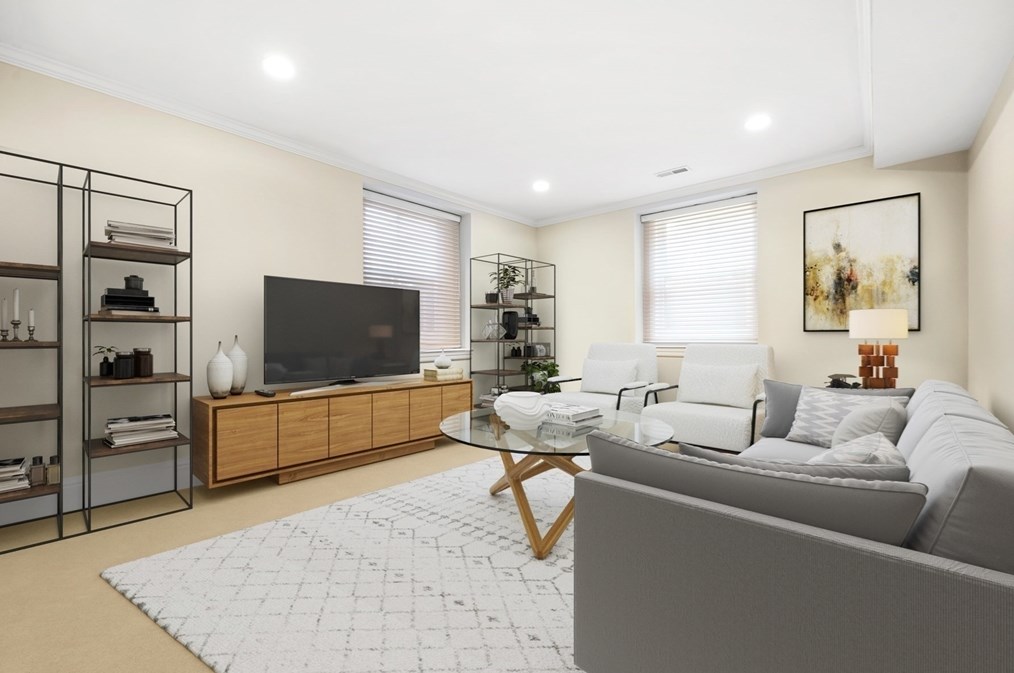 76 Fuller St, Newton MA 02465-2811 exterior