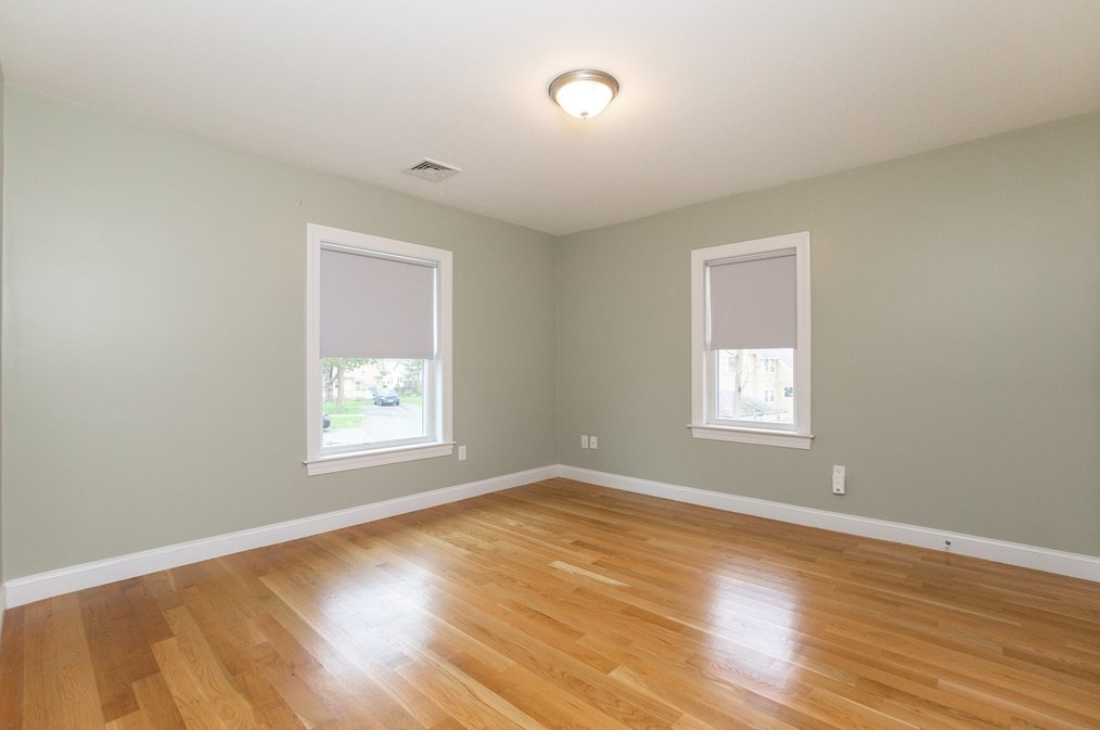 20 Janet Rd, Quincy MA 02170-3906 exterior