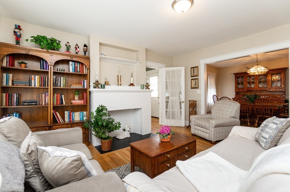 20 Janet Rd, Quincy MA 02170-3906 exterior