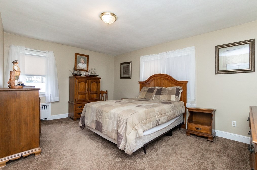 20 Janet Rd, Quincy MA 02170-3906 exterior