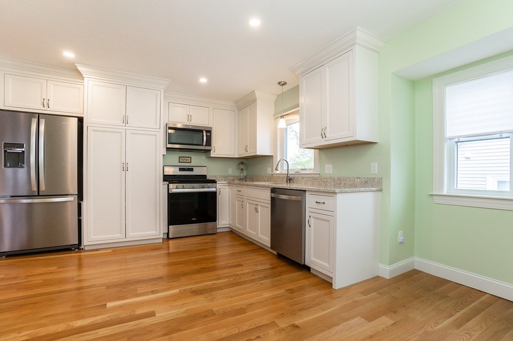 20 Janet Rd, Quincy MA 02170-3906 exterior