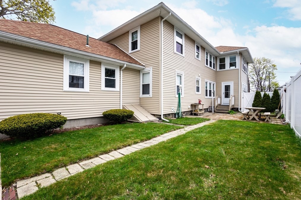 20 Janet Rd, Quincy, MA 02170