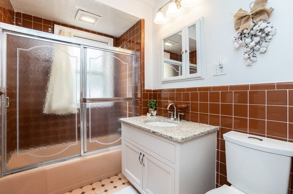 20 Janet Rd, Quincy MA 02170-3906 exterior