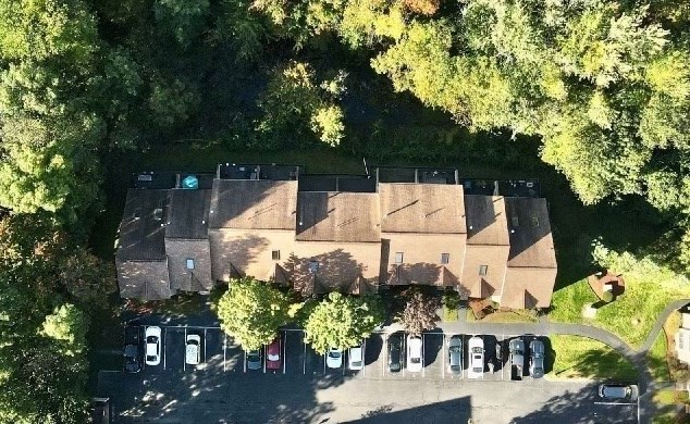 2 Hunters Run Pl, Haverhill MA  01832-3629 exterior