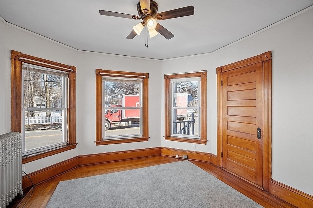 130 West St #1, Leominster, MA 01453