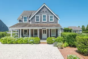 43 Vestal St, Nantucket, MA 02554 - Photo 2
