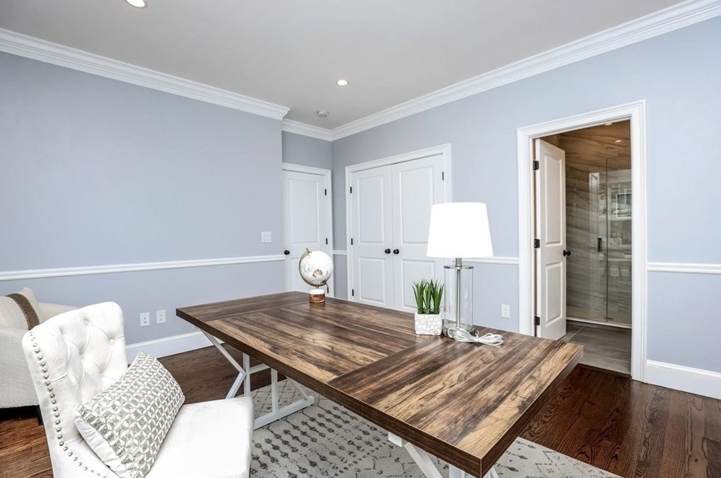 113 Hunnewell St, Needham MA 02494-1809 exterior