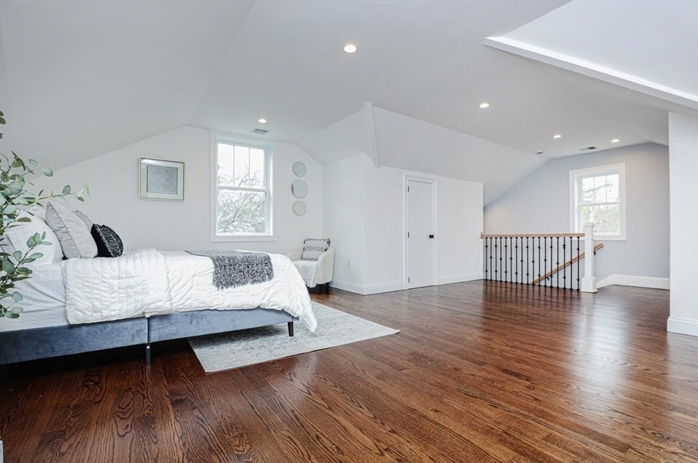 113 Hunnewell St, Needham MA 02494-1809 exterior