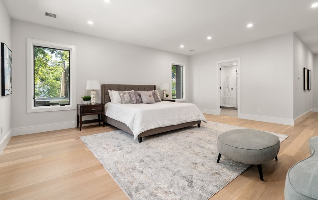 239 Jackson St, Newton MA 02459-2523 exterior