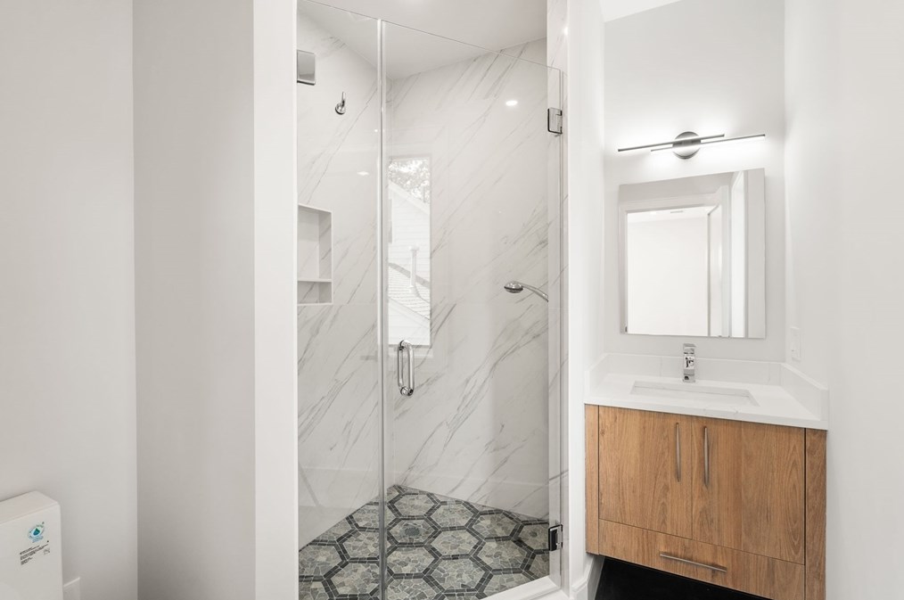 239 Jackson St, Newton MA 02459-2523 exterior