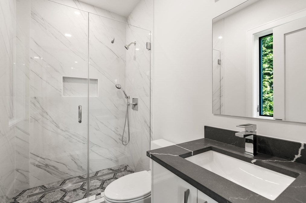 239 Jackson St, Newton MA 02459-2523 exterior