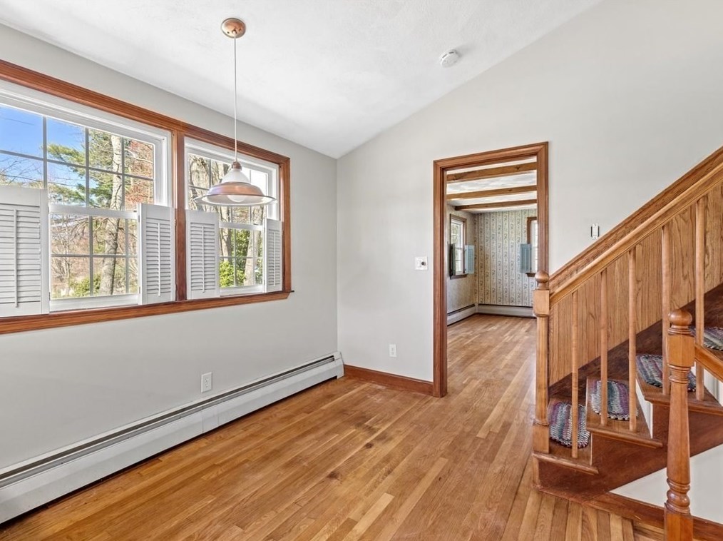 500 St, West Bridgewater MA 02379-1833 exterior