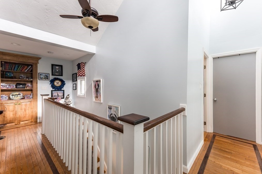 109 Pilot Dr, Fall River MA 02726-5907 exterior